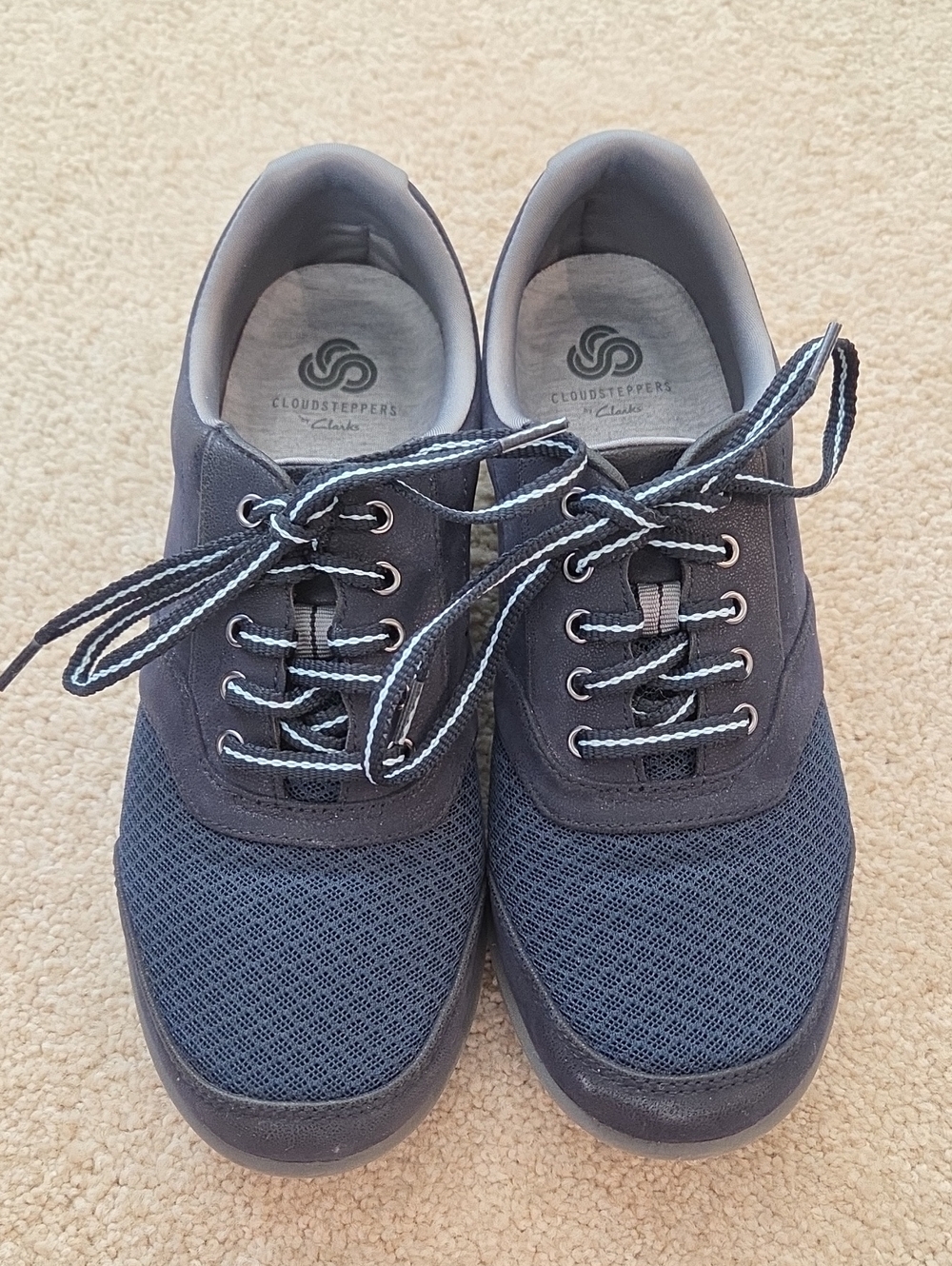 Clarks Cloudsteppers Women's Navy Blue Mesh Lace-Up Loafers